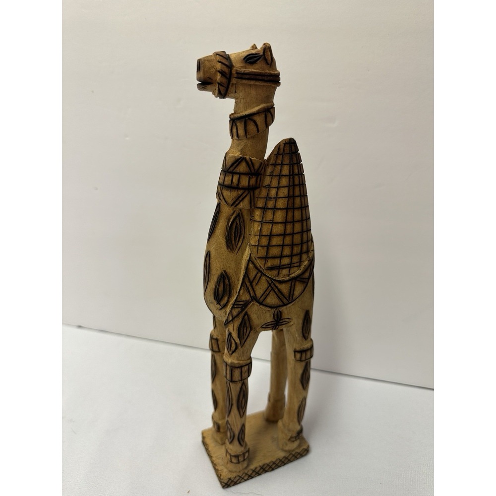 Vintage 11.5" Hand Carved Wood Giraffe Figurine Tabletop Mantle Decor